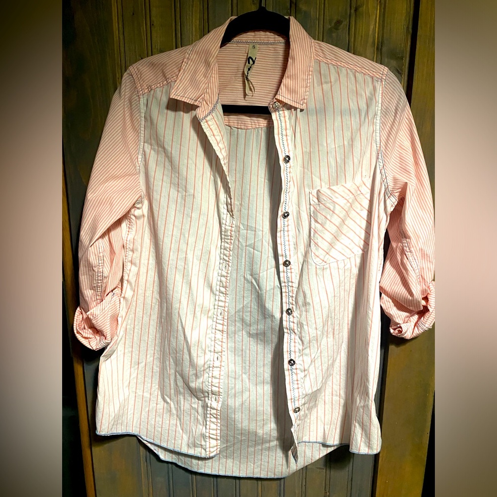 Ladies casual button down - 7 for all Mankind